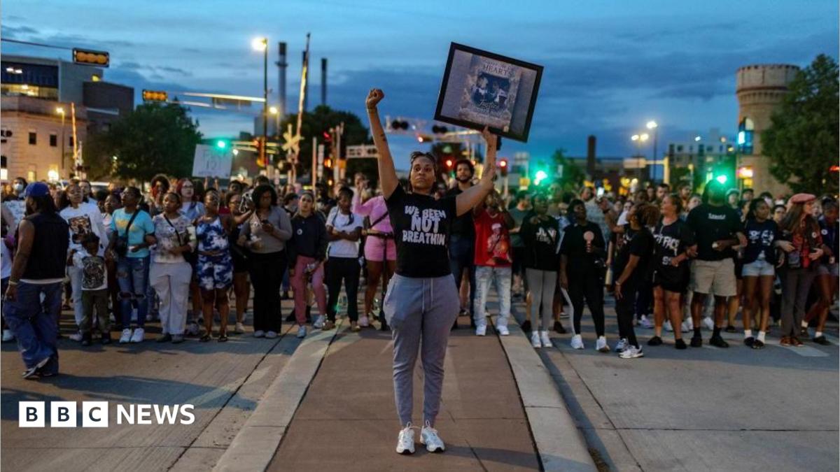 Wisconsin officials open investigation into fatal police shooting
