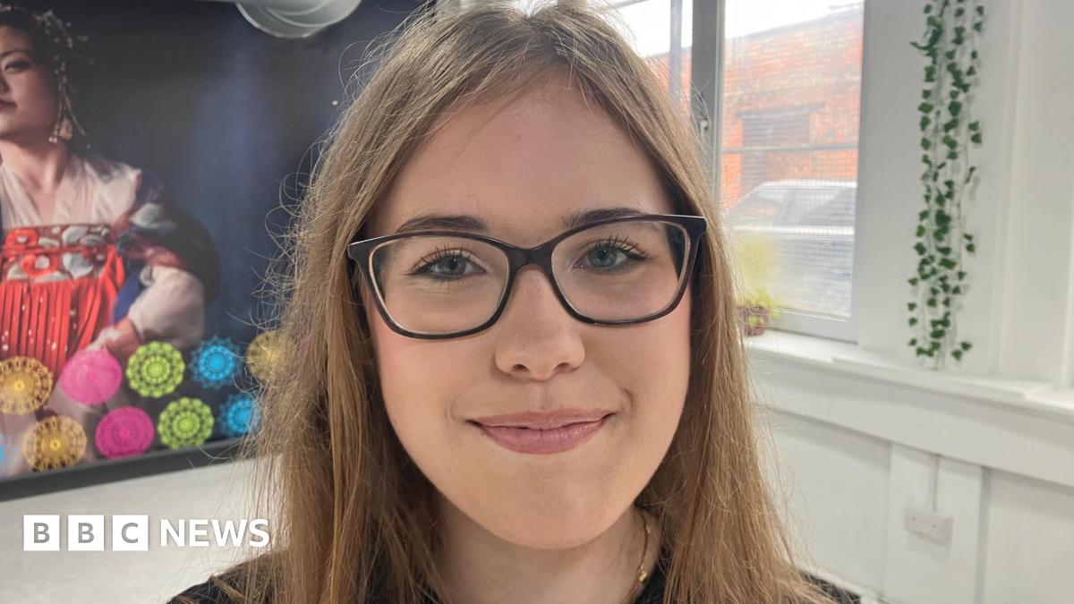 What do young people think of an under-16 social media ban?