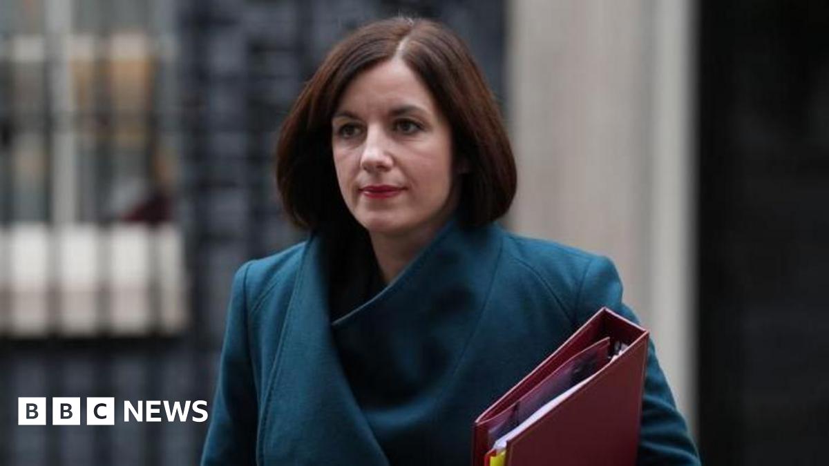 Education Secretary Bridget Phillipson, wearing a coat and carrying a red folder, leaves 10 Downing Street following a cabinet meeting