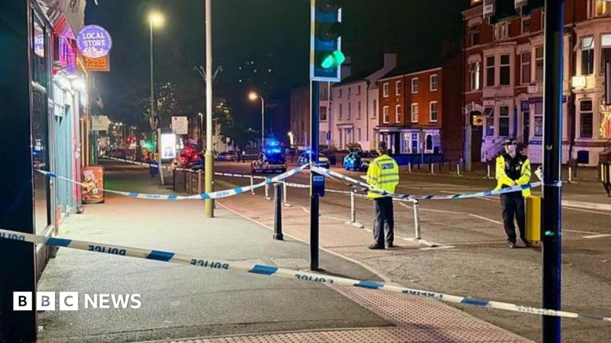 Murder probe after man injured in stabbing dies