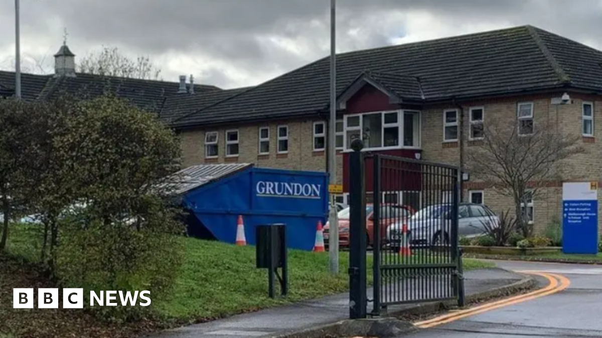 People 'restrained too often' at Swindon and Oxford mental health units