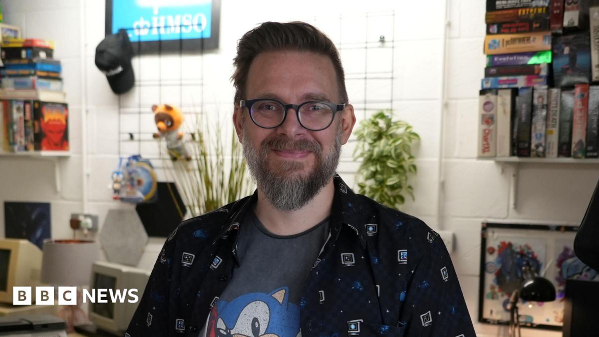 YouTuber Nostalgia Nerd urges gamers to preserve physical media