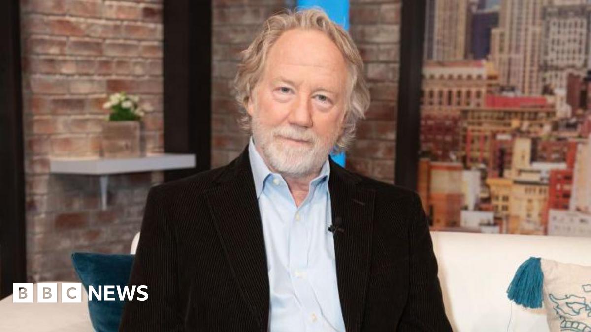 
                            Actor Timothy Busfield charged with sexually abusing boys on TV series set