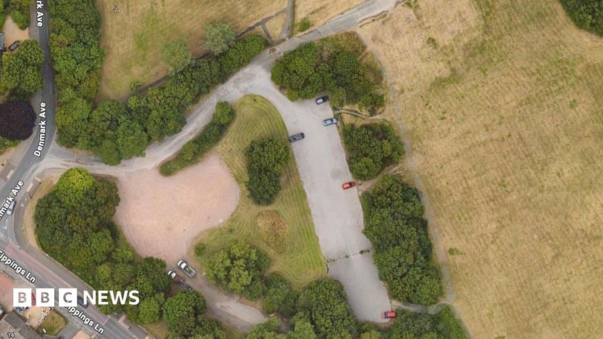 Park's £2.50 parking charge plan 'diabolical'