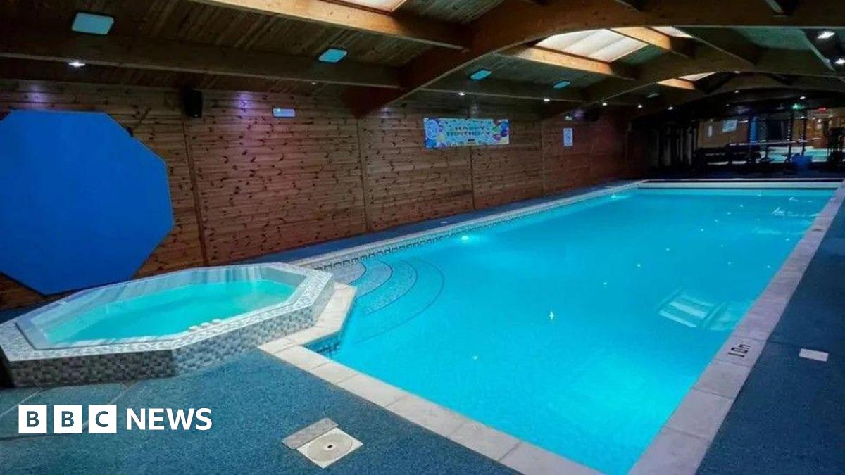 Ossett swimming pool vows to stay open despite council order