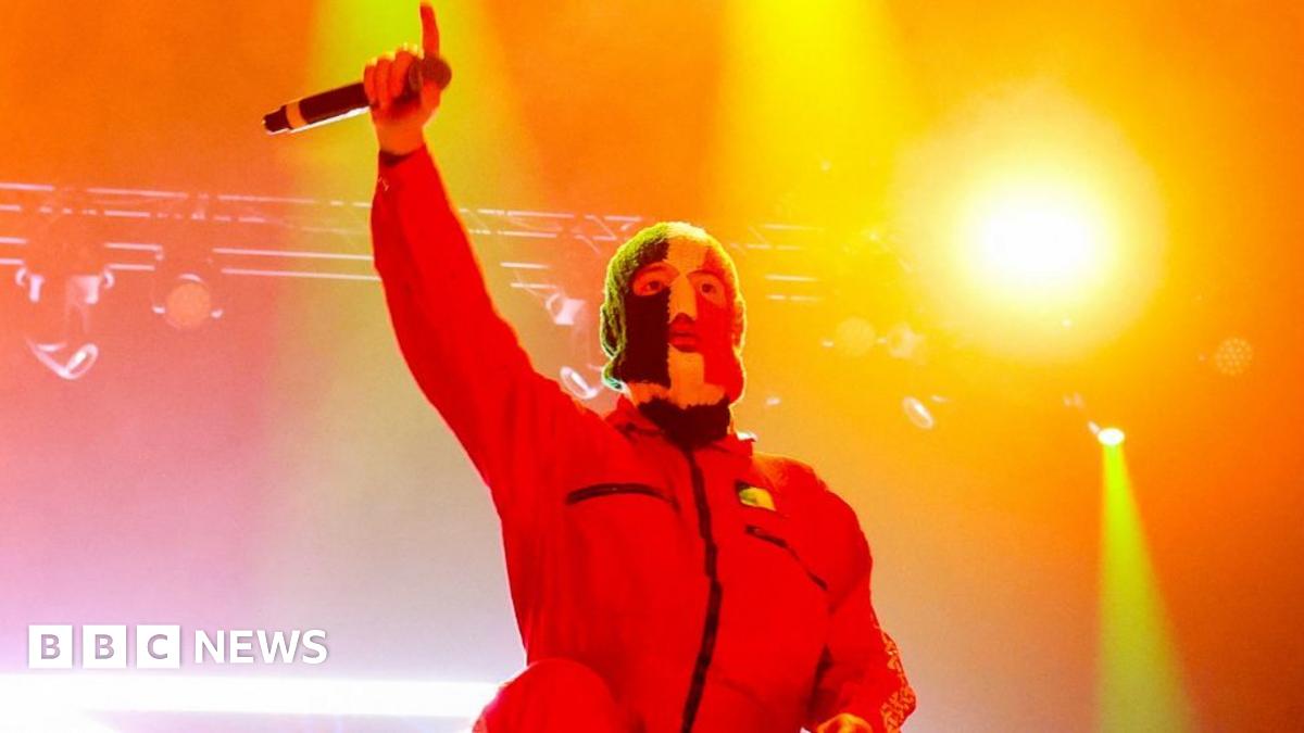 Sharon Osbourne calls for Kneecap's US visas to be revoked