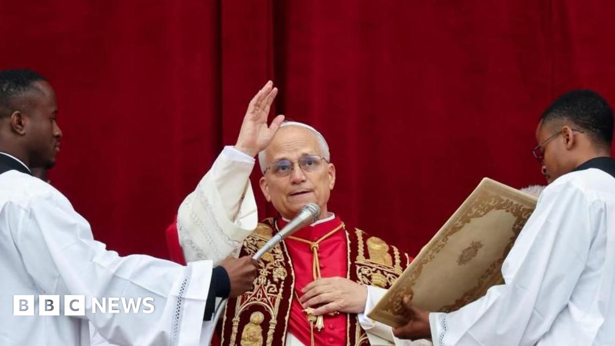 Pope Leo urges 'courage' to end Ukraine war in first Christmas address