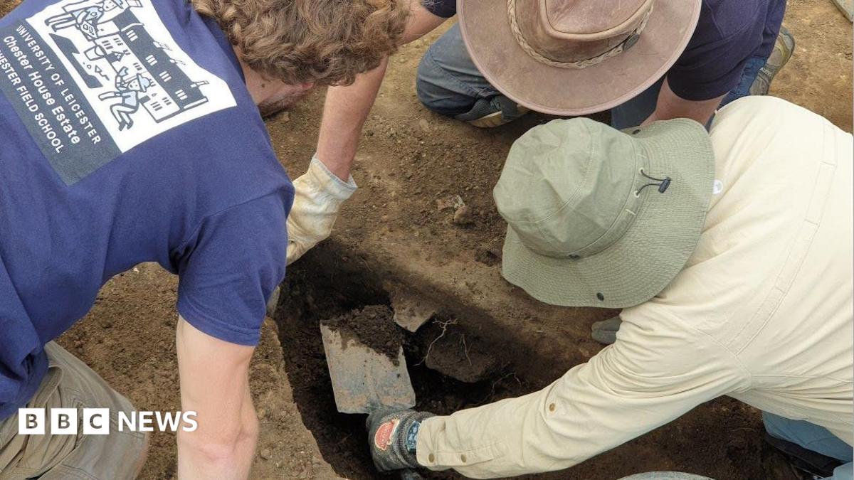 Community dig at Roman town returns to Irchester