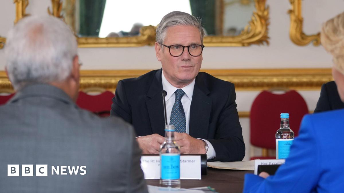 Keir Starmer banks on public being over Brexit