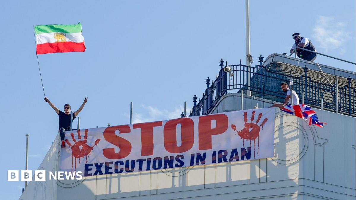UN rights chief alarmed by rise in Iran executions since March