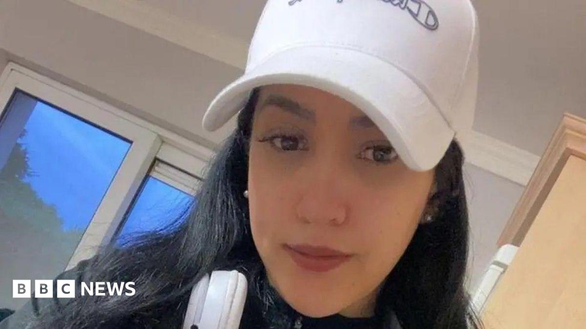 Woman sentenced for causing death of pregnant mother by dangerous driving