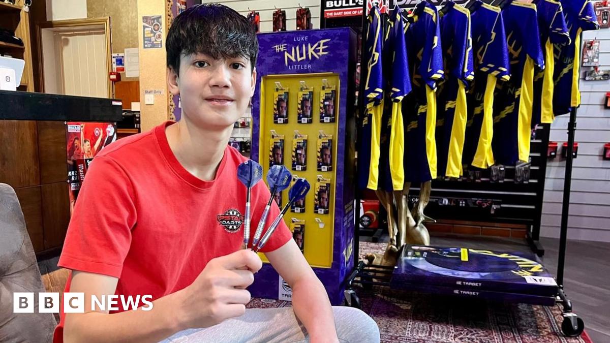 Teenager inspired by Luke Littler opens Middlewich darts shop