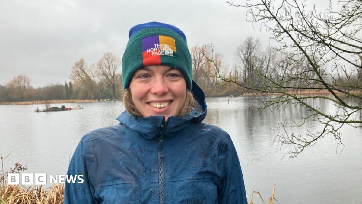 Round-Britain runner to design Wicksteed Park trails - BBC News