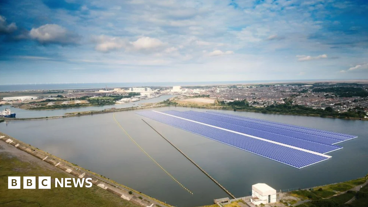 Barrow could get UK's 'largest' floating solar farm - BBC News