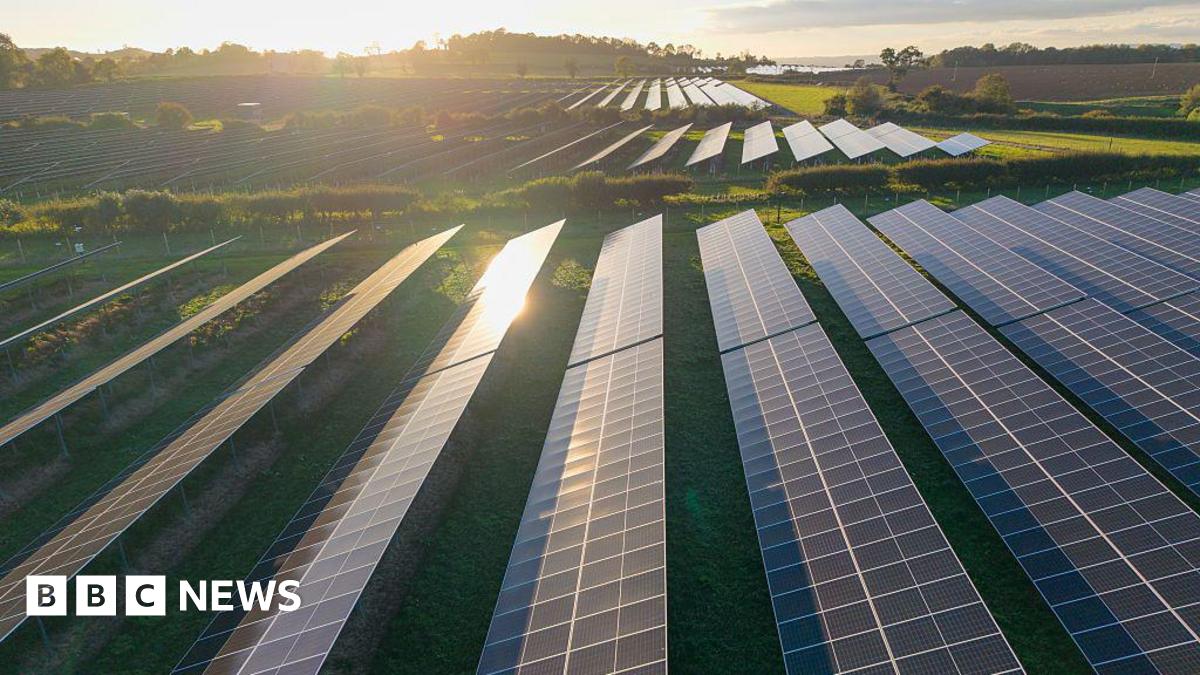 bbc.co.uk - Mark Poynting - Record year for wind and solar electricity in Great Britain in 2025