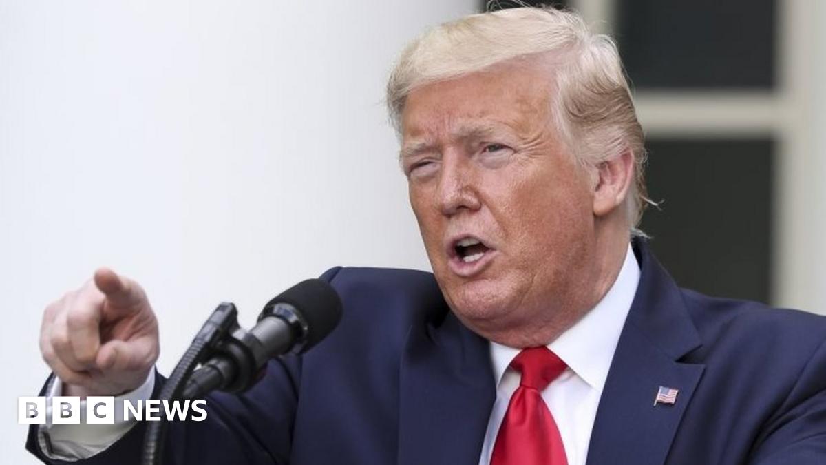 Twitter tags Trump tweet with fact-checking warning - BBC News