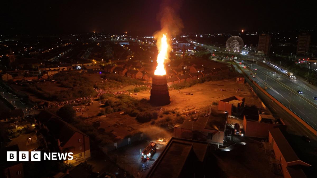 NI bonfires: Clean-up and protections cost housing body £1.4m