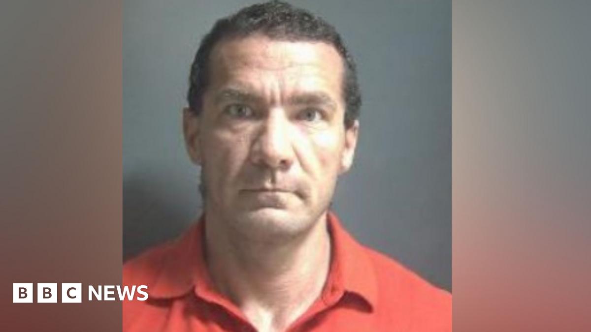 Man who made and fixed Borehamwood car bomb jailed for 29 years