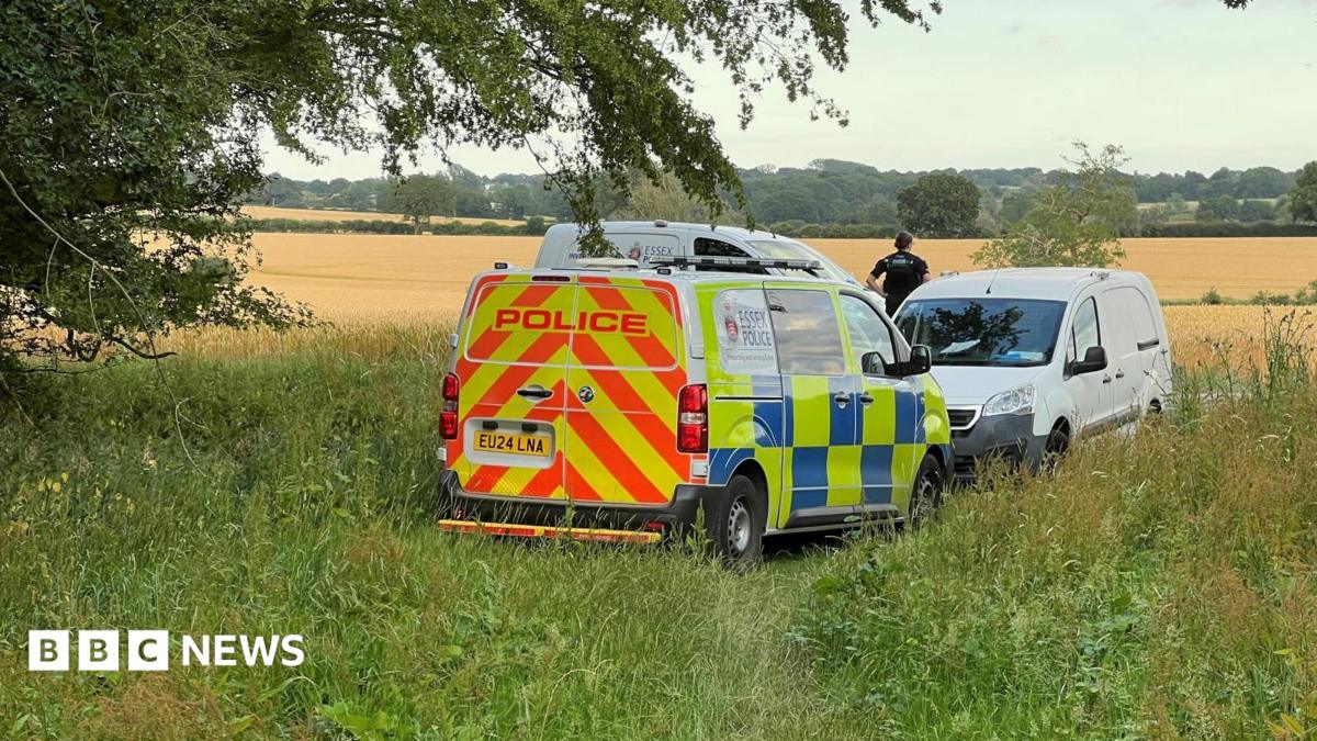 Two dead after plane crashed during flight experience