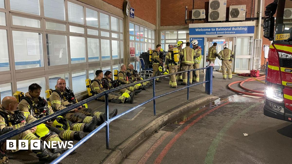 'Faulty electrics' caused hospital restaurant fire