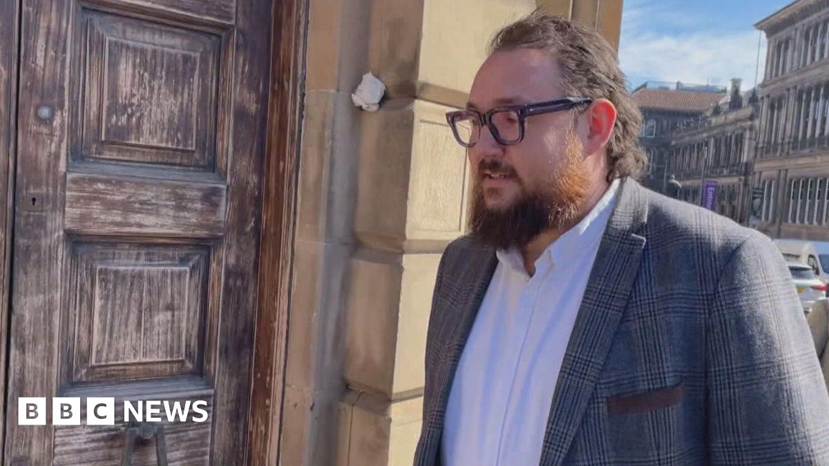 Nathan Sparling arriving at court in Edinburgh.