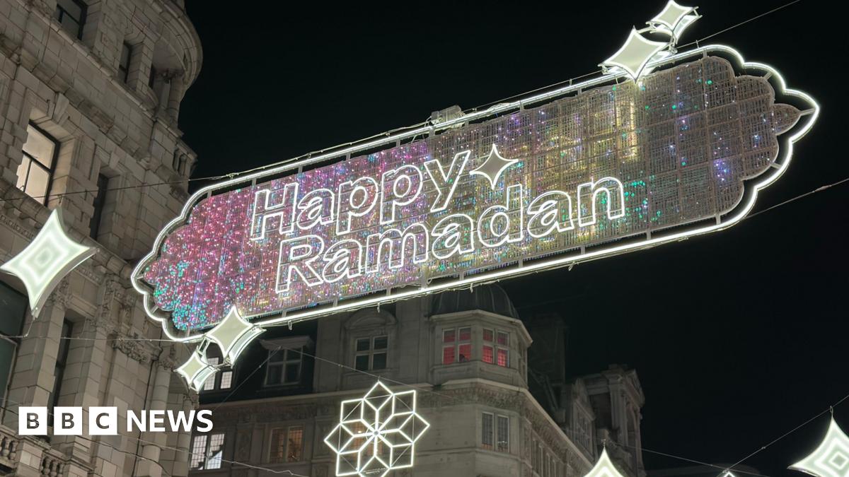 Ramadan: Celebrations begin with lights and royal visit