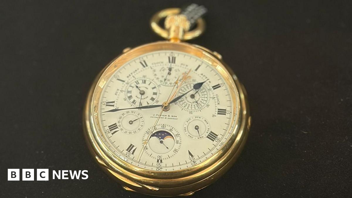 'Complicated' watch from 1907 sets world record at auction
