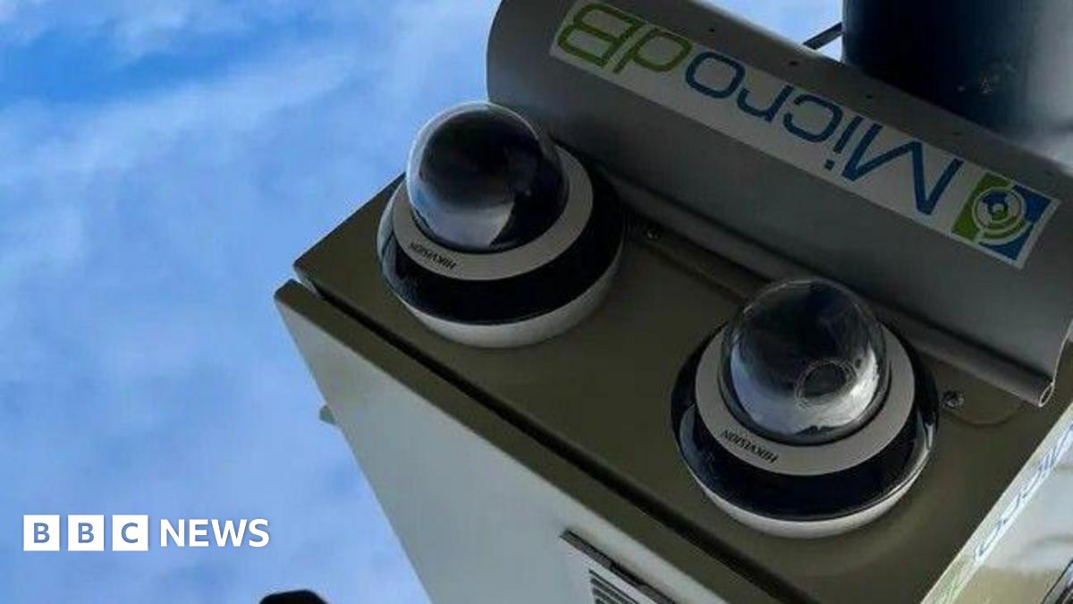 Noise-detecting CCTV could be rolled out in Norfolk after trial - BBC News