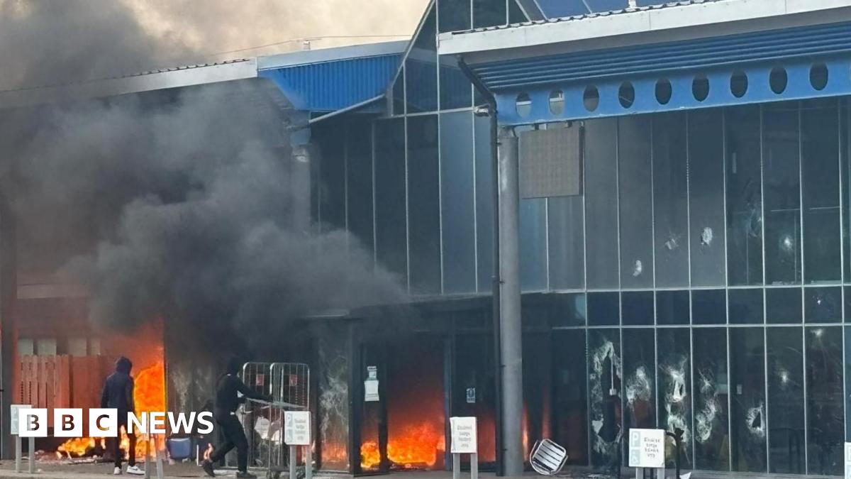 A leisure centre on fire as youths attack it