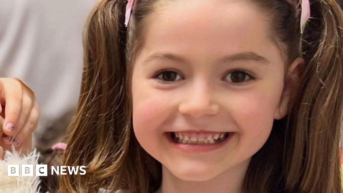 Girl killed by falling tree in Southend park named as Leonna Ruka