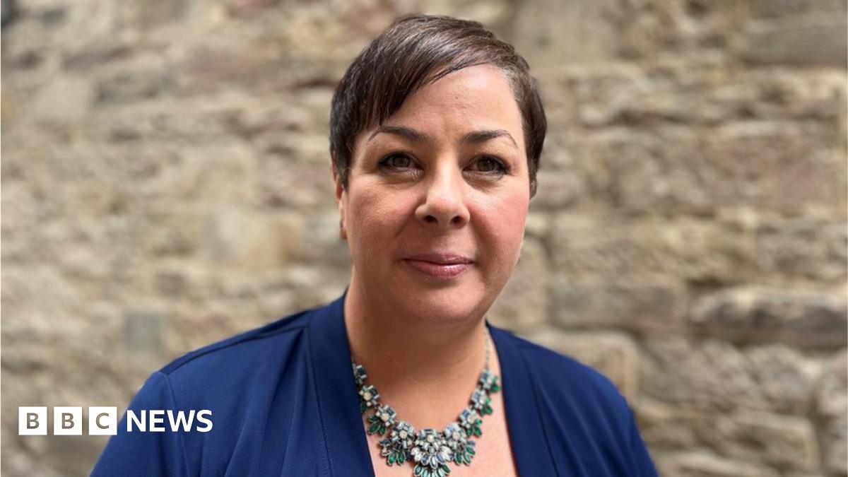 SNP minister Elena Whitham apologises for leaked WhatsApp texts BBC News