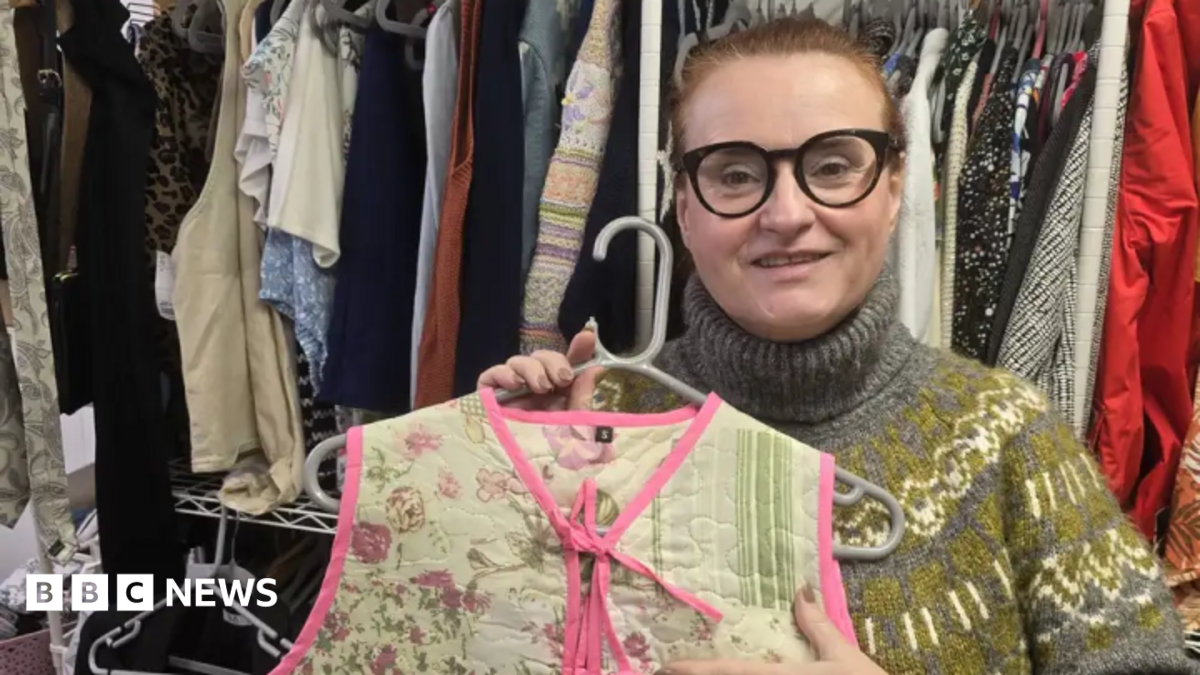 'I earn a full time wage selling old clothes