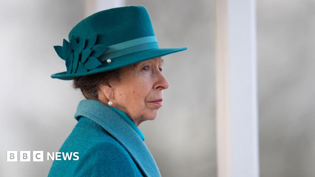 Princess Anne to visit University of Gloucestershire’s new campus  www.bbc.co.uk