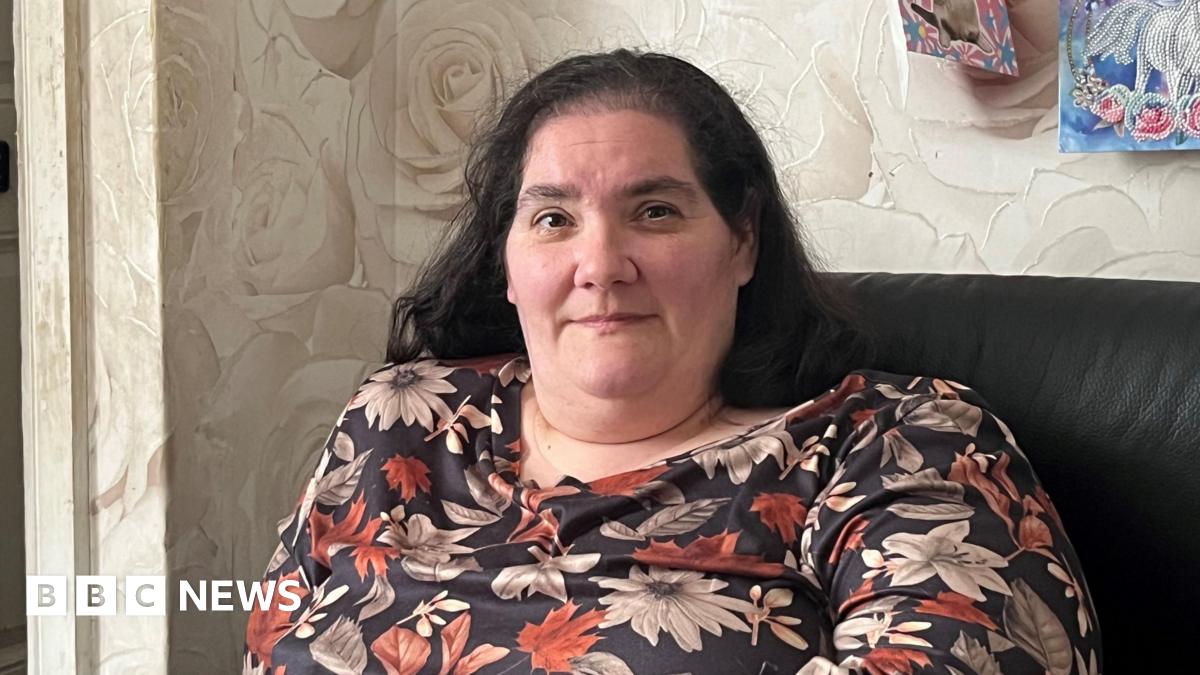 bbc.co.uk - Adrian Harms - Woking mum warns Surrey County Council over loss of food vouchers