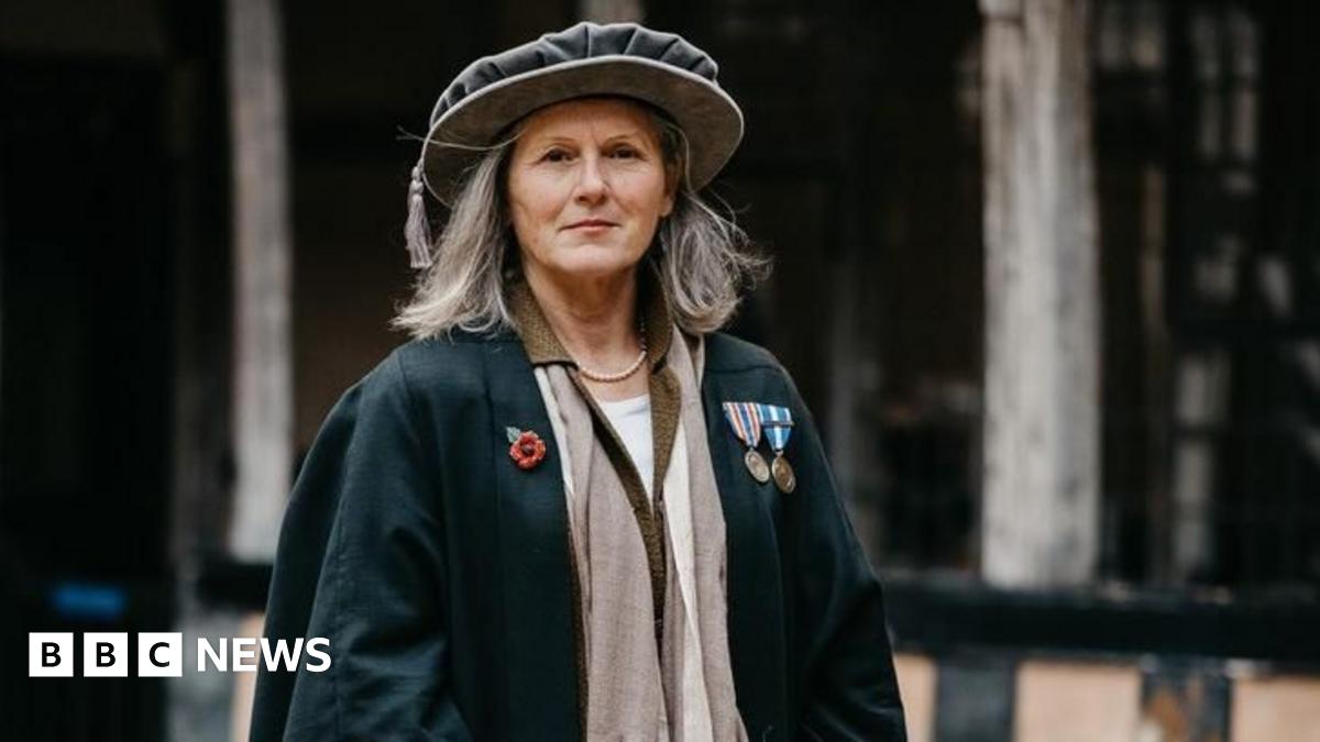 bbc.co.uk - Alec Blackman - First female head of Lord Leycester Hospital in Warwick to retire
