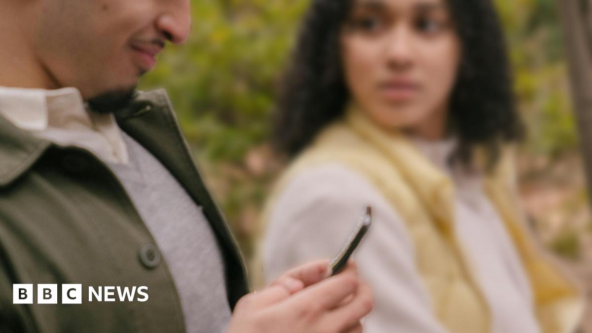 The Social Consequences of Phubbing: A Framework and a Research Agenda ...