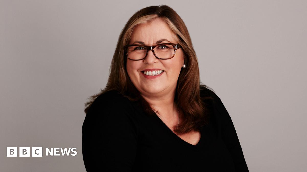 bbc.co.uk - Harry Sekulich - Liza Tarbuck leaves Radio 2 Saturday show after 14 years