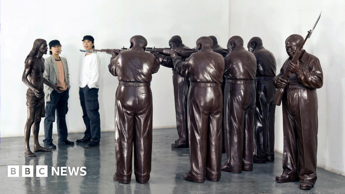 Gao Zhen: China sculptor's secret trial highlights censorship extremes