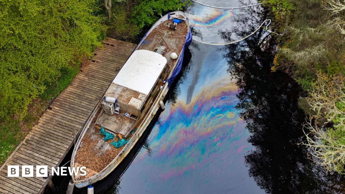 Thieves sink 1930s yacht sparking River Ness pollution incident