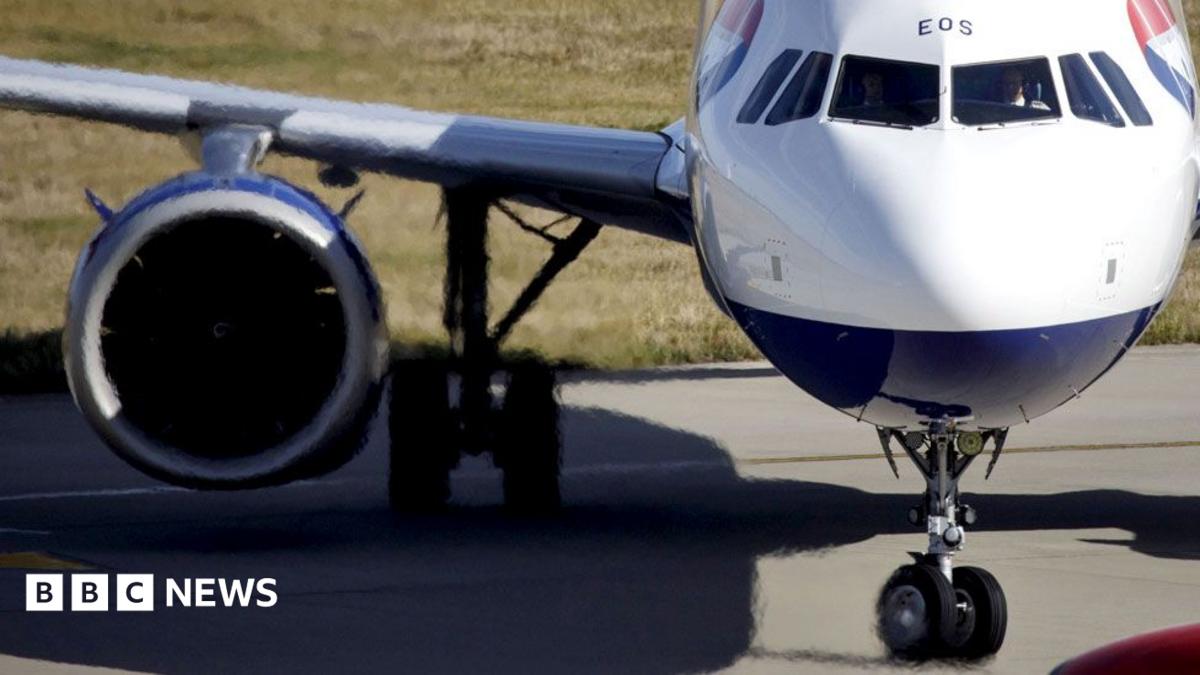 Heathrow: Will a third airport runway help UK growth? Heathrow: Will a third airport runway help UK growth?