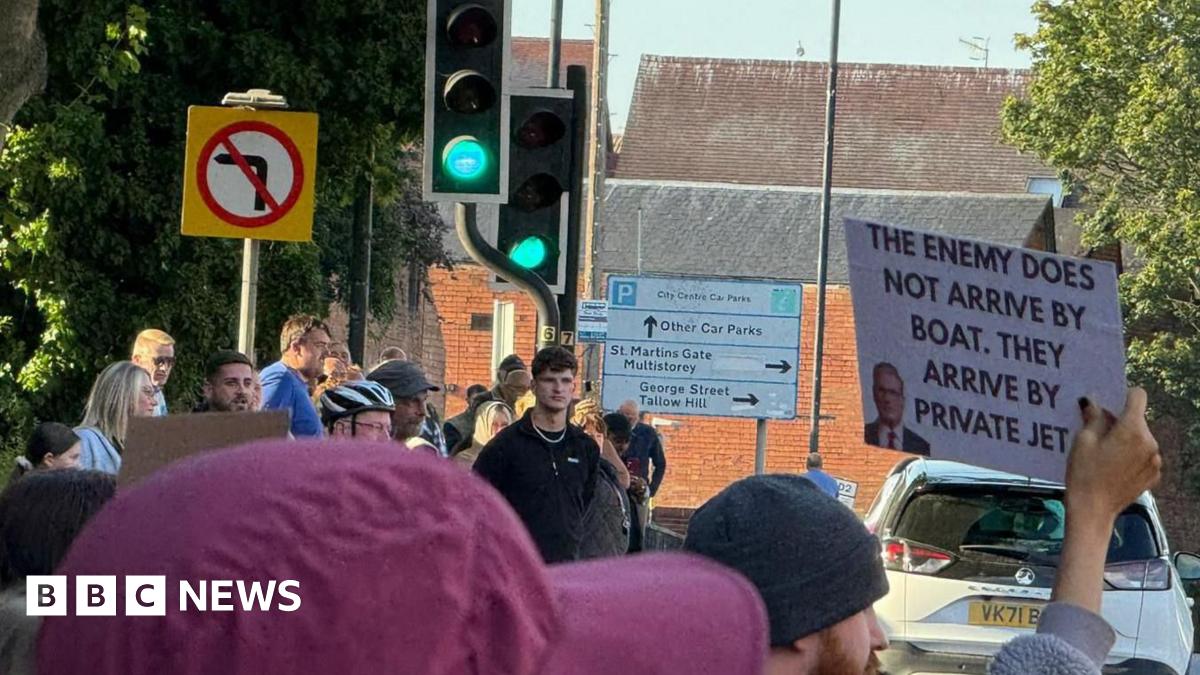 bbc.co.uk - Tom Edwards - No rules broken' over asylum seekers at Worcester's Fownes Hotel