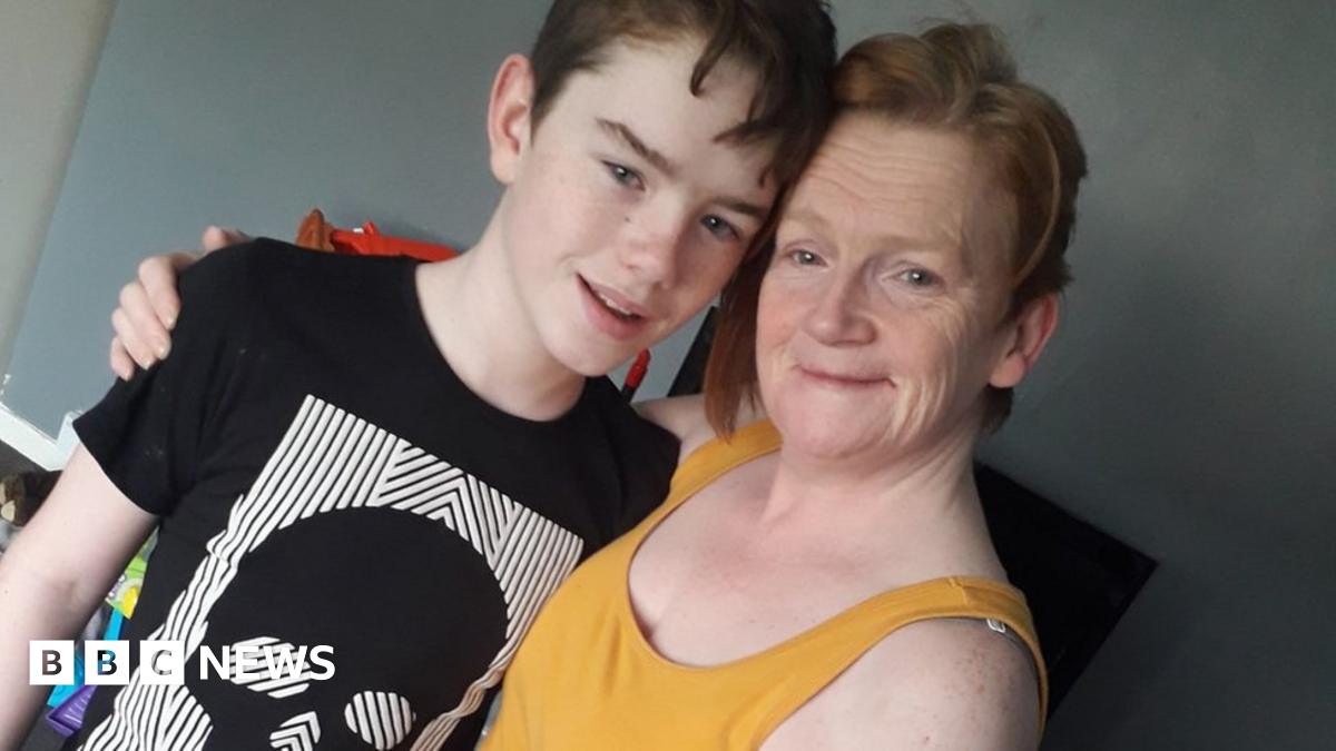 Family's water safety plea after teenager's drowning tragedy - BBC News