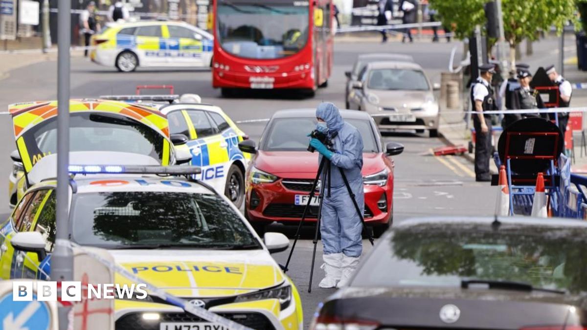 Who are the victims of the Golders Green attack in London?