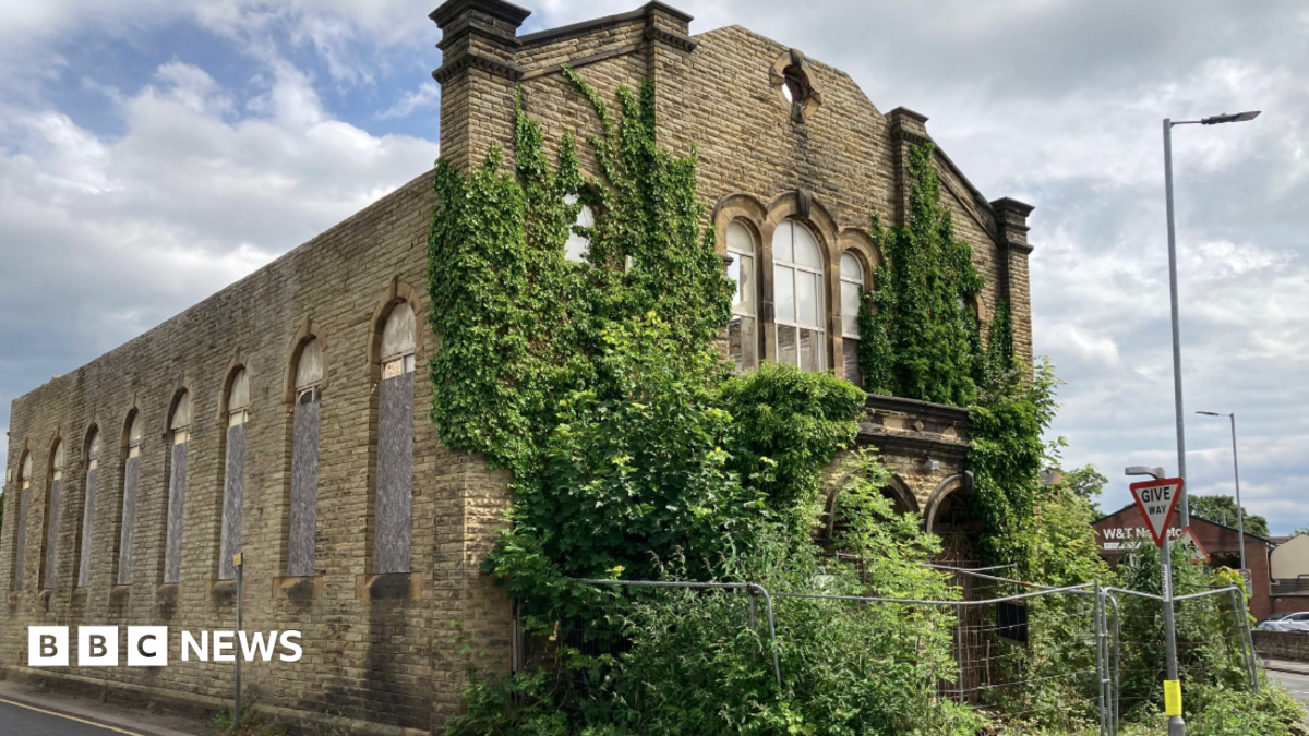 Horbury Methodist chapel flat conversion plans approved