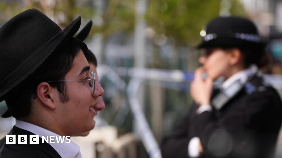 'Shocking but not unexpected': Jewish community reacts to Golders Green ambulance attack