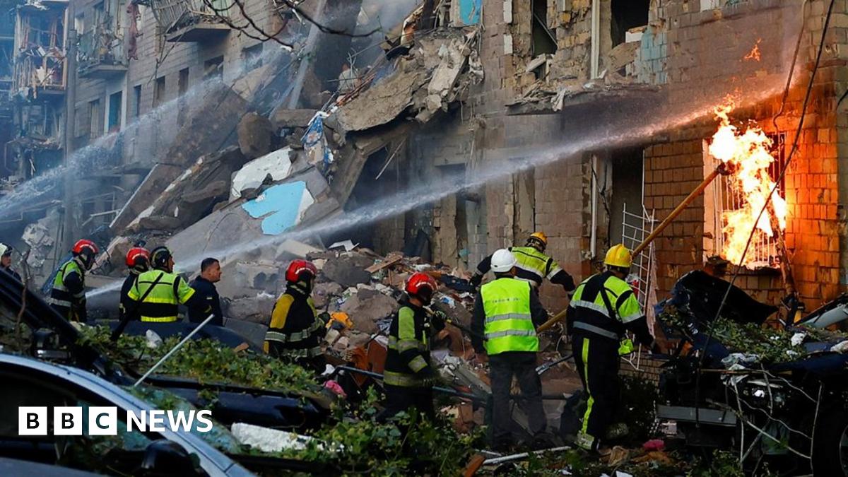 Seven killed in Kyiv in new Russian aerial attack