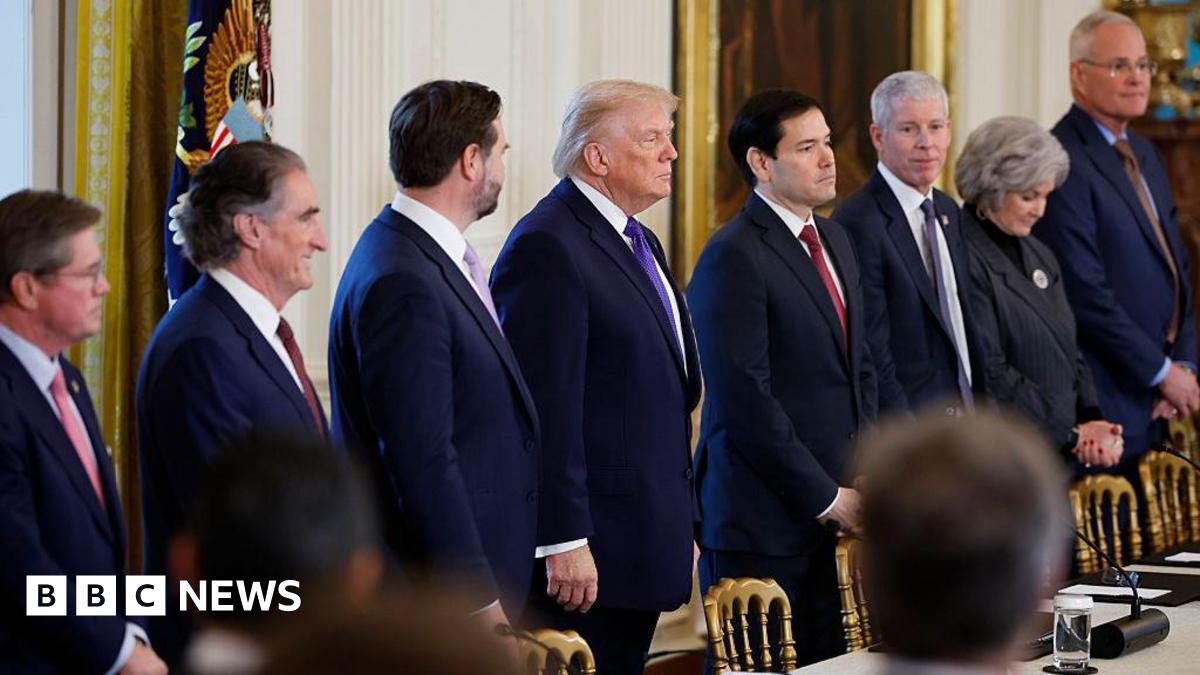 Trump meets oil executives over Venezuela investments - follow live