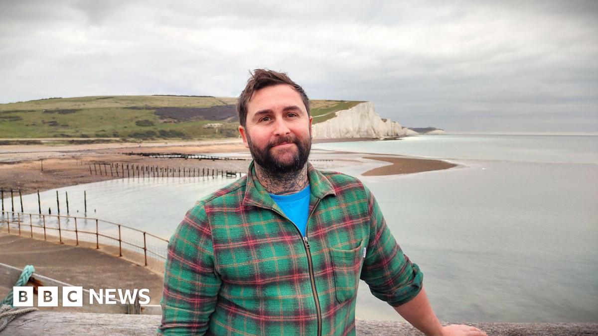 bbc.co.uk - Simon Furber - I live in an off-grid cottage in East Sussex on a cliff edge
