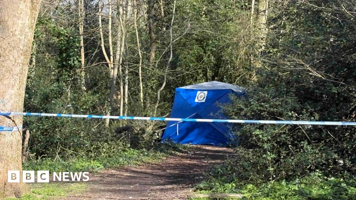 
                            Further details of man found dead in wheelie bin in Coventry park