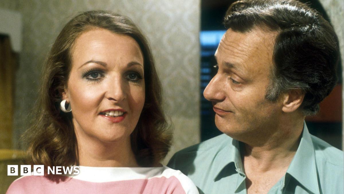 How formidable sitcom star Penelope Keith won the nation's hearts